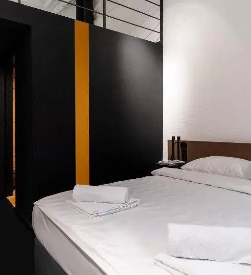 Superior-perhehuone, Globe Runner Hotel & Hostel