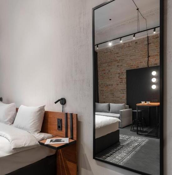 Camera Familiare Deluxe, Globe Runner Hotel & Hostel