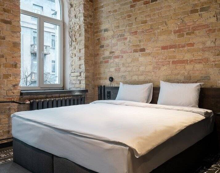 Camera Standard, Globe Runner Hotel & Hostel