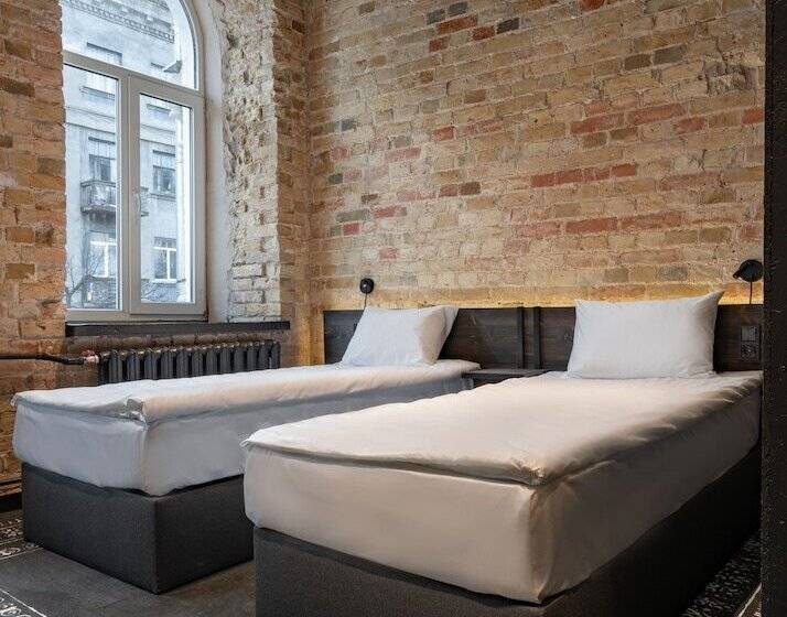 Camera Familiare, Globe Runner Hotel & Hostel