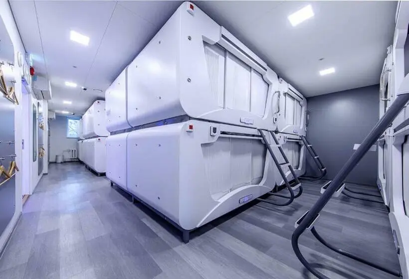 تختخواب در اتاق مشترک, Capsule Hostels Tallinn