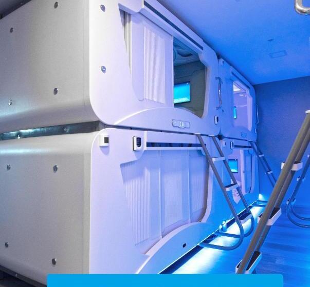 اتاق استاندارد, Capsule Hostels Tallinn