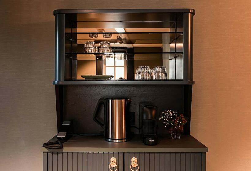 اتاق استاندارد, Mai Amsterdam