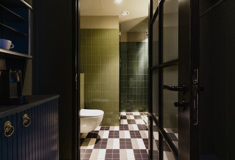 اتاق استاندارد, Mai Amsterdam