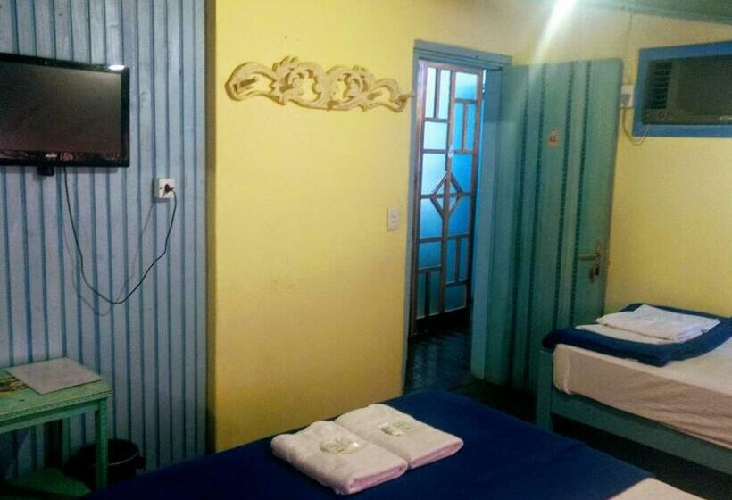 标准四人间共用浴室, Chácara Das Flores