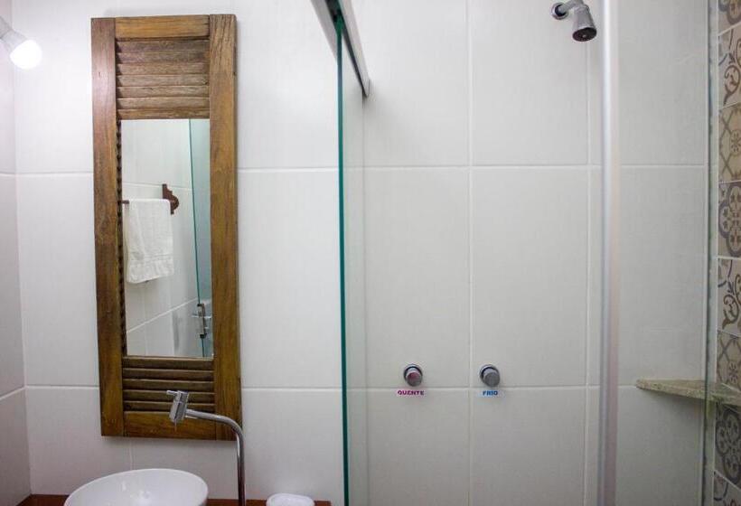 四人标准间, Chácara Das Flores