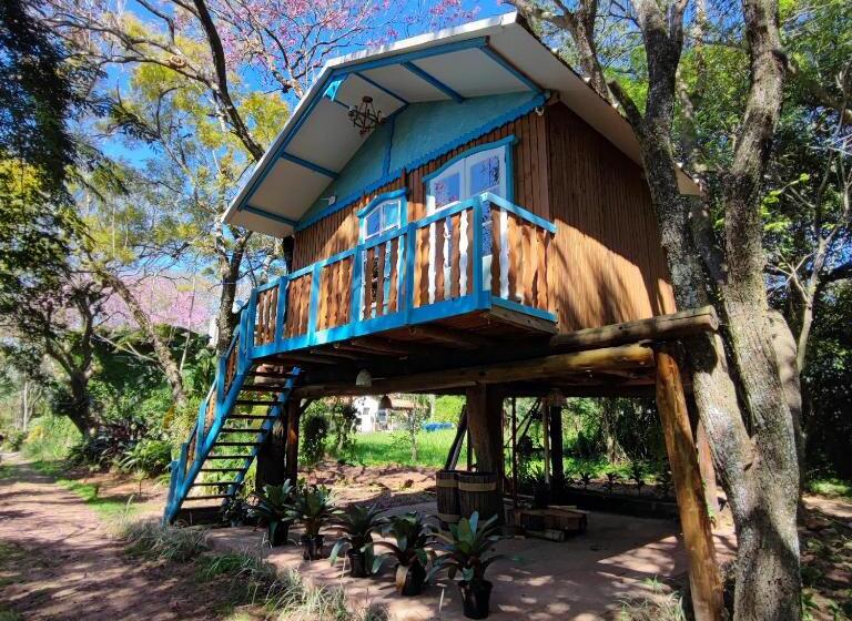 高级洋房, Chácara Das Flores