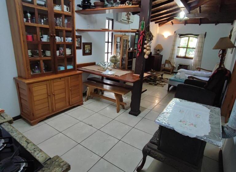 2间卧室的房子, Chácara Das Flores