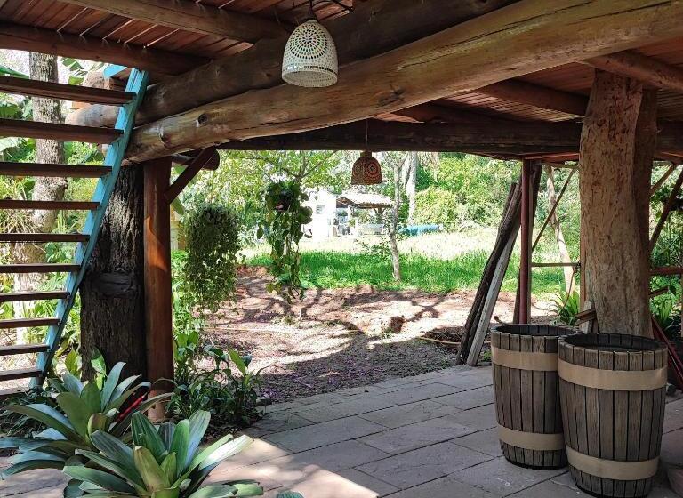 高级洋房, Chácara Das Flores