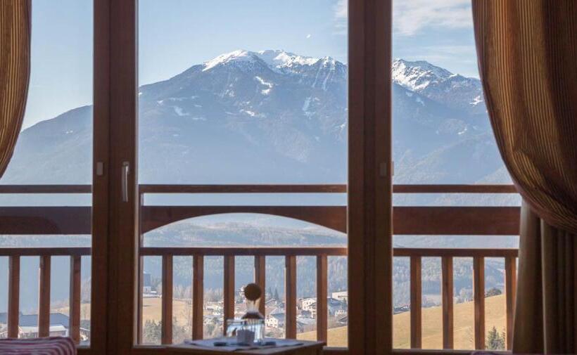 Номер Стандарт Вид на Сад, Schönblick