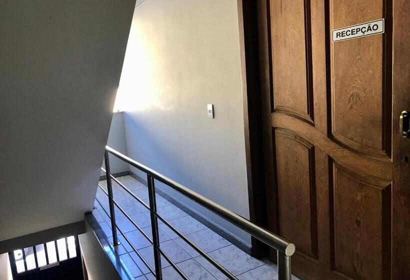 اتاق استاندارد, Regi House Hostel