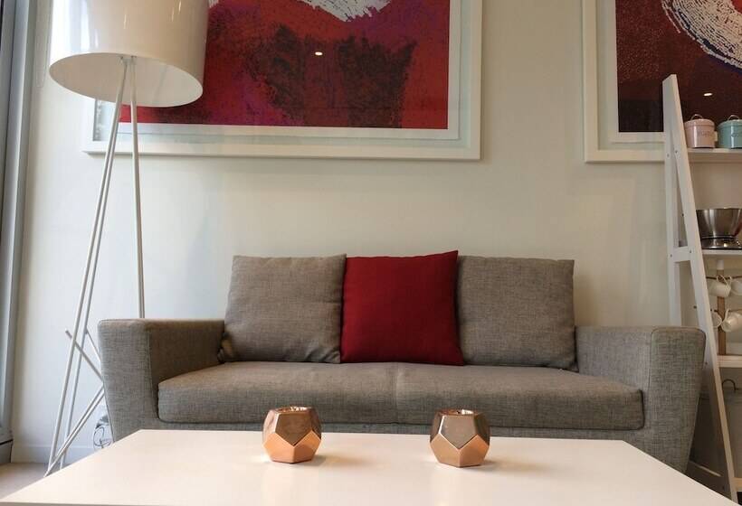 Апартаменты 1 Спальня, Tasha S Apartments On Warwick