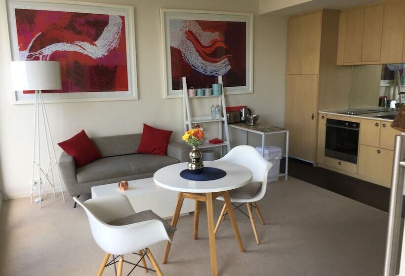 Апартаменты 1 Спальня, Tasha S Apartments On Warwick