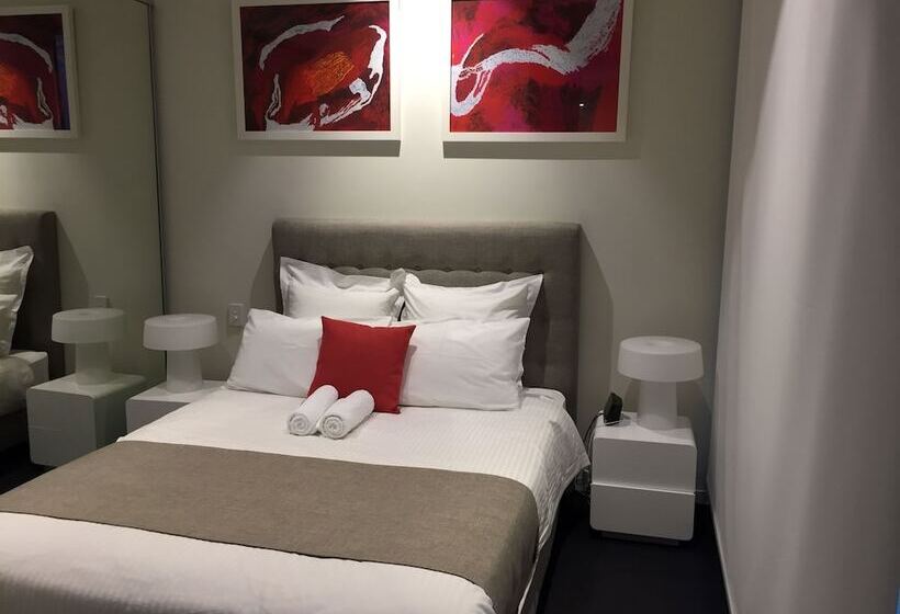 Апартаменты 2 Спальни, Tasha S Apartments On Warwick