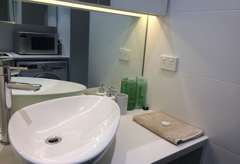 Апартаменты 1 Спальня, Tasha S Apartments On Warwick