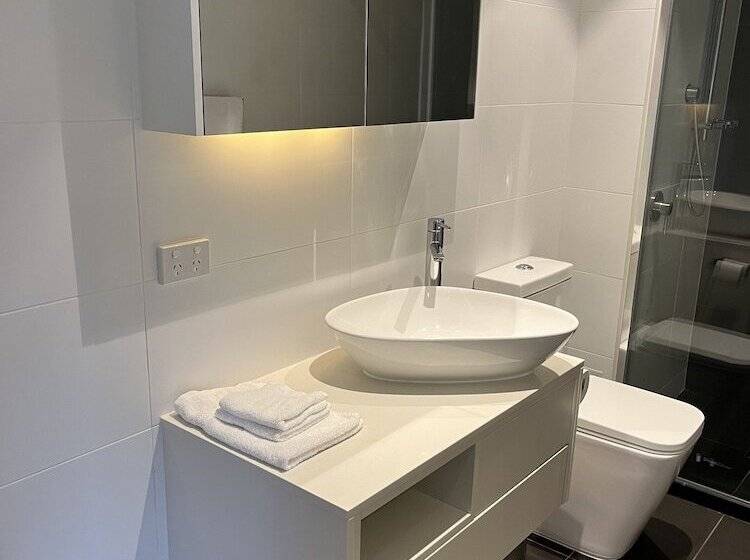 Апартаменты 1 Спальня, Tasha S Apartments On Warwick