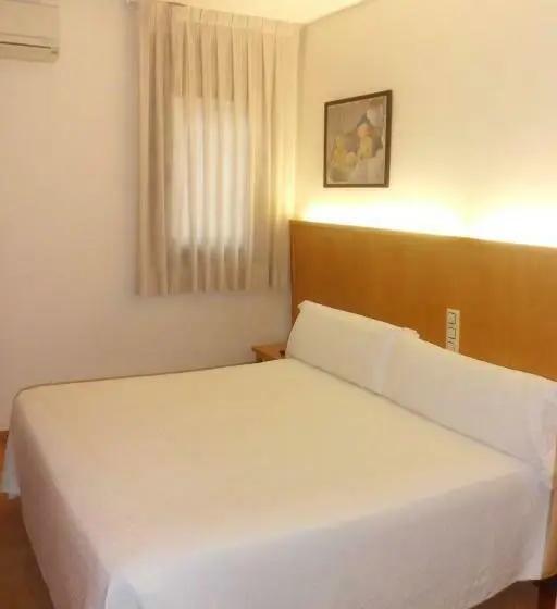 スタンダードルーム, Hostal Palouet De Segarra