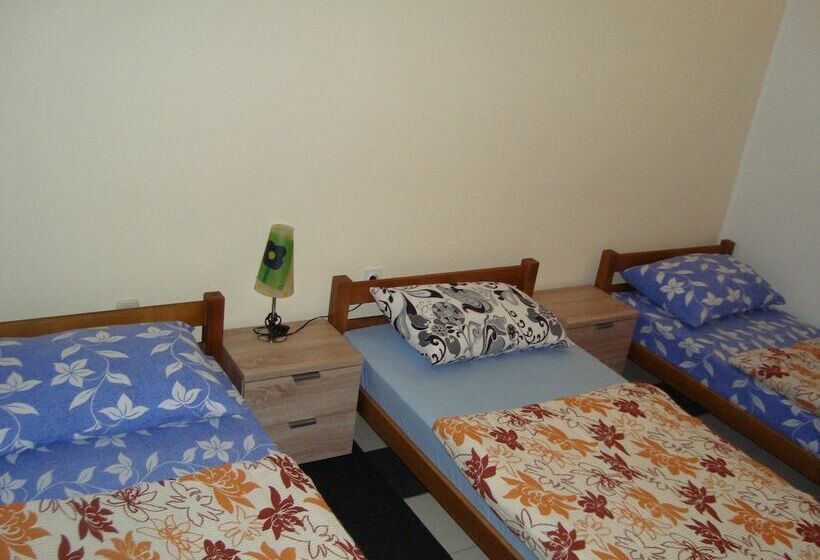 آپارتمان کلاسیک 1 خوابه, Apartments Boulevard