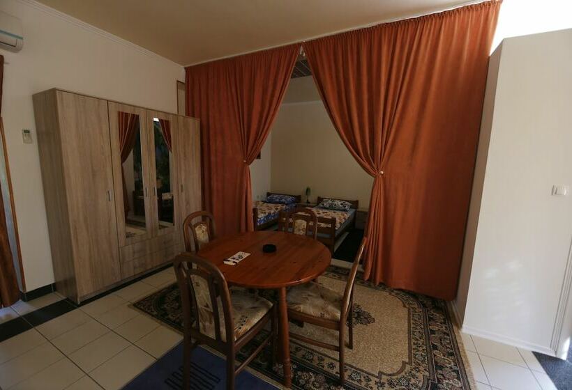 آپارتمان کلاسیک 1 خوابه, Apartments Boulevard