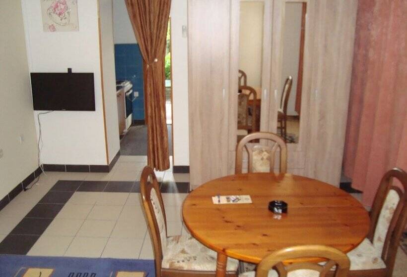 آپارتمان کلاسیک 1 خوابه, Apartments Boulevard