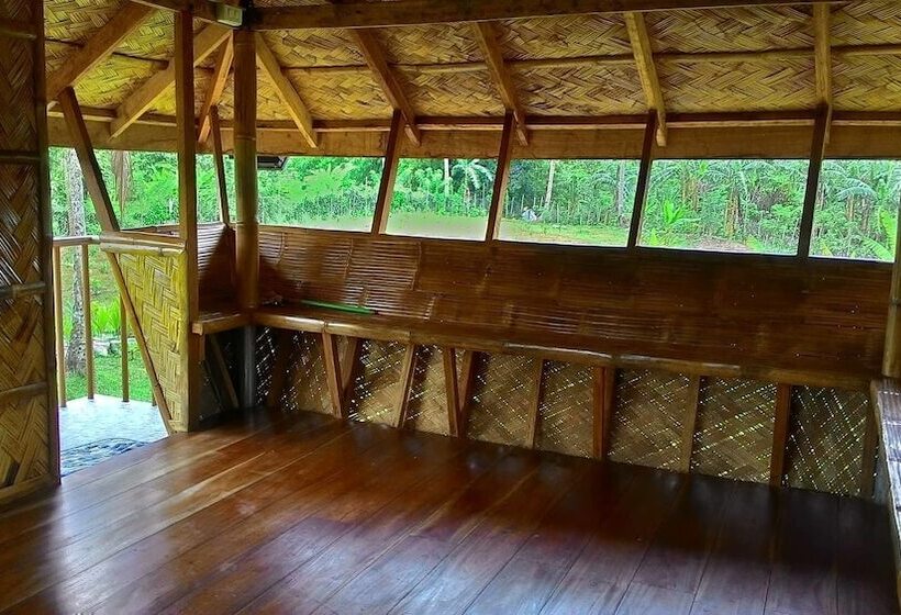 خانه 1 خوابه, Emperor's Organic Farm