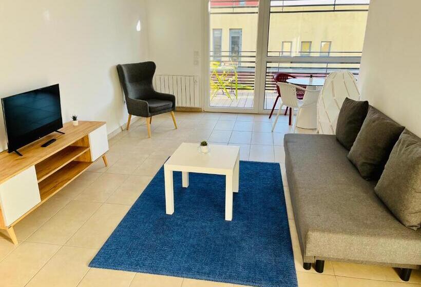 Апартаменты 1 Спальня, Les Patios De St Pierre