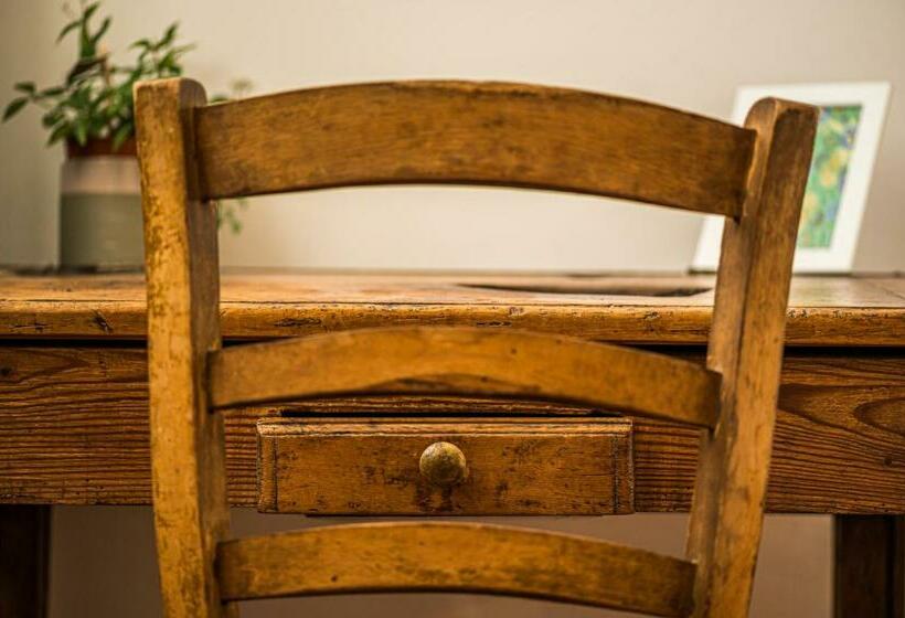 Номер Стандарт, Albergo Diffuso Antagonisti
