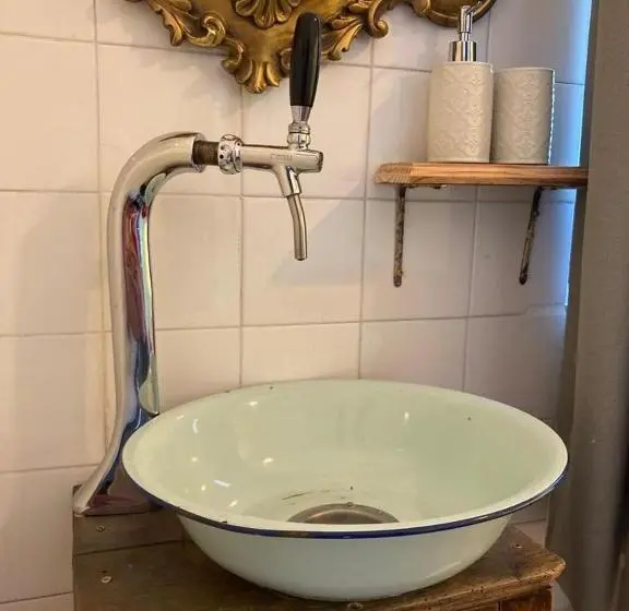 マウンテンビュースタンダードルーム, Albergo Diffuso Antagonisti