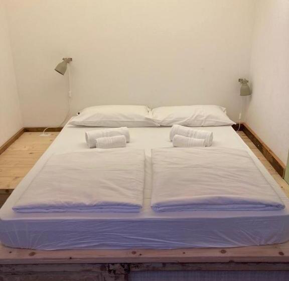 マウンテンビュースタンダードルーム, Albergo Diffuso Antagonisti