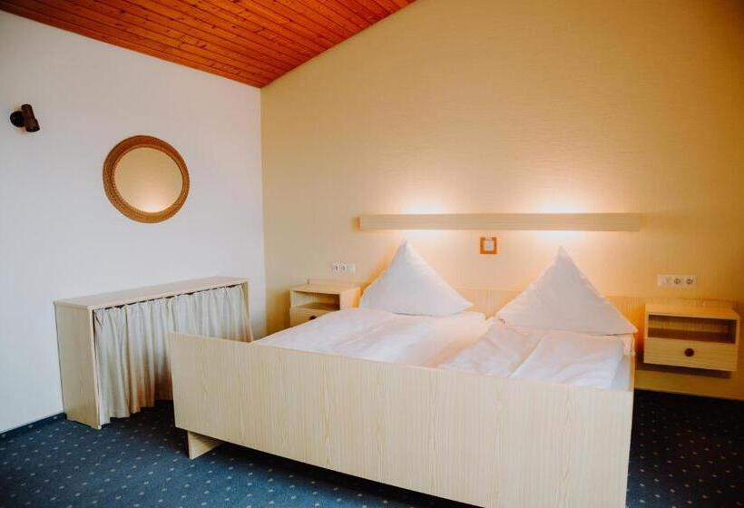 스탠다드 발코니 룸, Pension Neustart