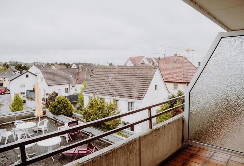 발코니 스탠다드 싱글 룸, Pension Neustart