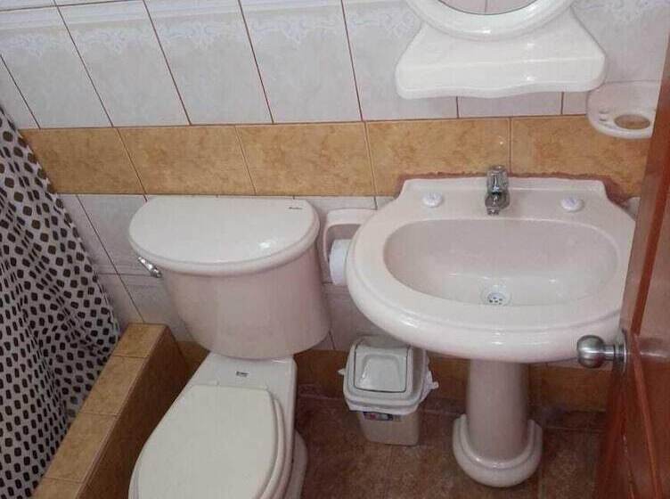 اتاق استاندارد سه نفره, Gran Hotel Jungla