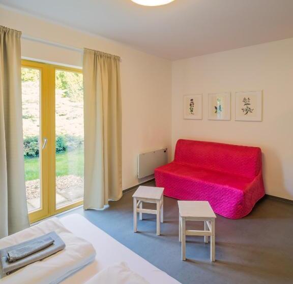 اتاق استاندارد, Hostel Zahrada Mikulov