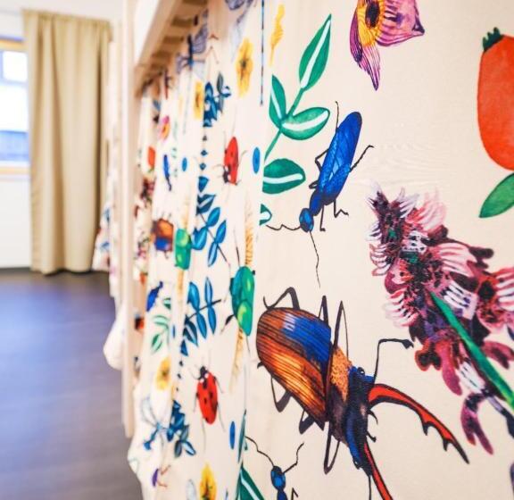 Säng i Delat Rum, Hostel Zahrada Mikulov