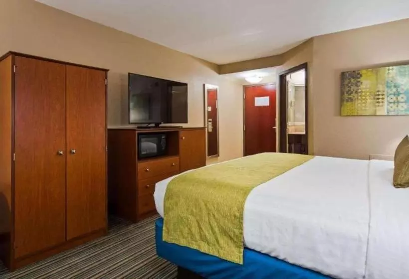 キングサイズベッドのスタンダードルーム, Best Western Eagles Inn