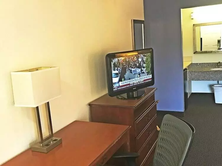 2ダブルベッドのスタンダードルーム, Days Inn & Suites By Wyndham Mobile