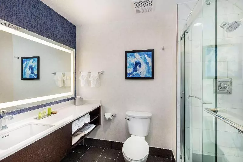 スタンダードルーム, Doubletree By Hilton Pomona