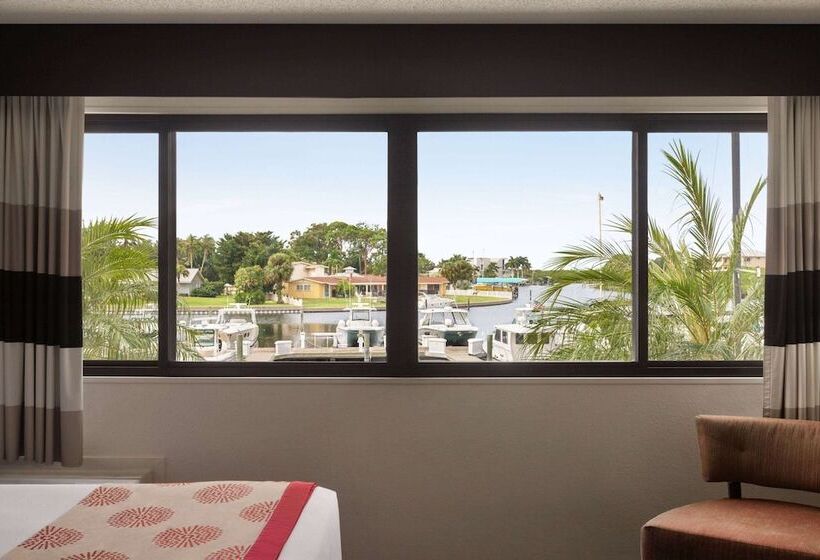 غرفه قياسيه سريرين مزدوجين, Ramada By Wyndham Sarasota Waterfront