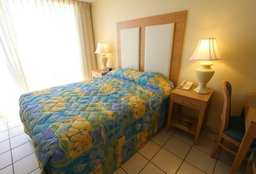 إستوديو قياسى, Royale Beach And Tennis Club