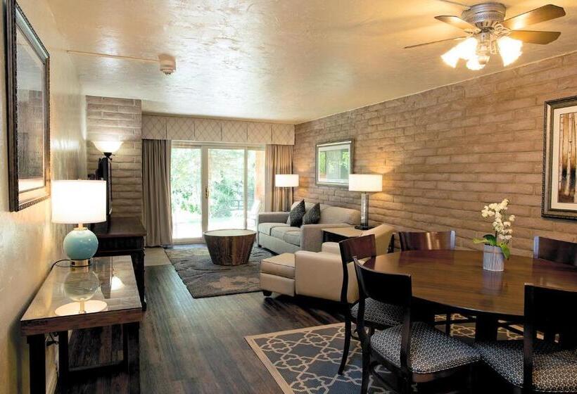 ２ベッドルームアパートメント, Sandstone Creek Club Condominiums