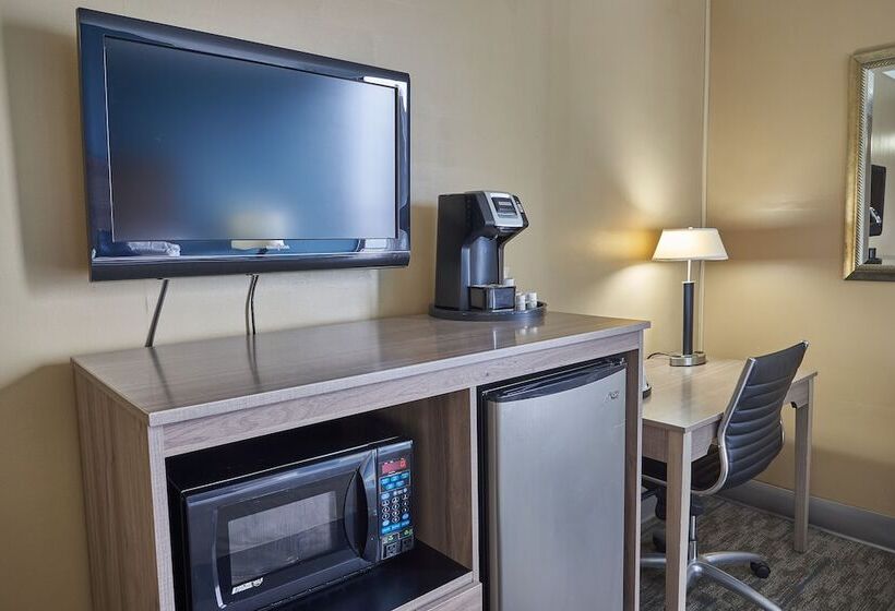 غرفه قياسيه سريرين مزدوجين, Seaport Resort And Marina