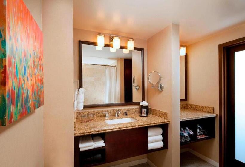 Стандартный Номер Кровать Кинг, Sheraton Albuquerque Uptown By Marriott