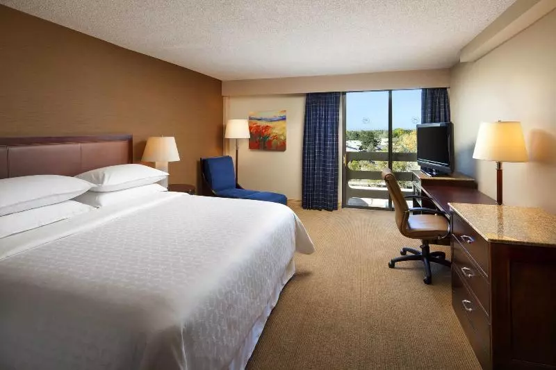 キングサイズベッドのスタンダードルーム, Sheraton Albuquerque Uptown By Marriott