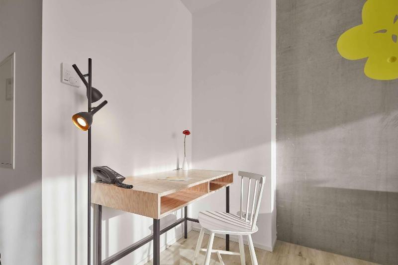 اتاق استاندارد با تخت بزرگ, Super 8 By Wyndham Tucson/grant Road Area Az