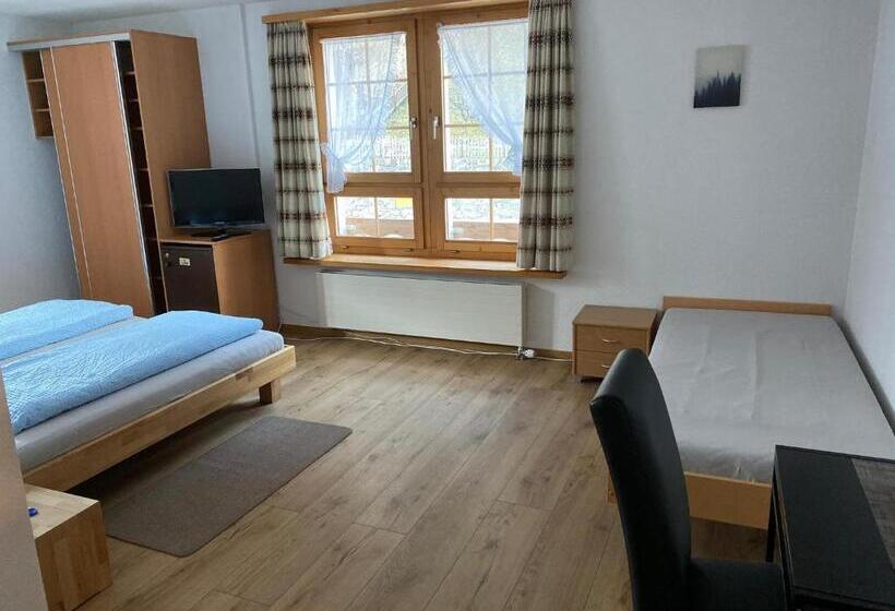 Номер Стандарт Трехместный, Gasthaus Edelweiss