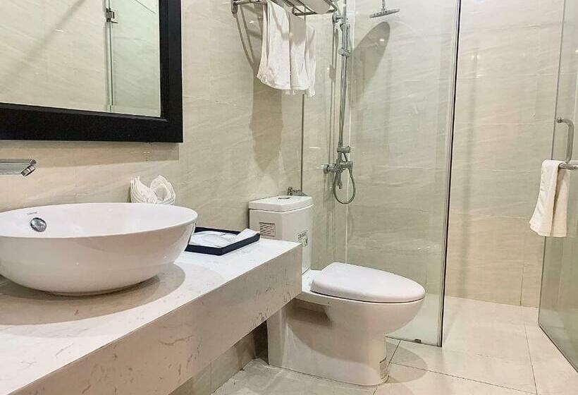 اتاق لوکس, Paragon Noi Bai Hotel & Pool