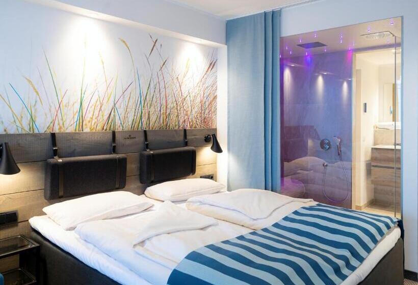 Comfort room with balcony, Slowdown Travemunde