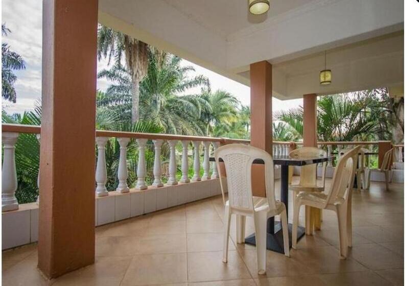 اتاق لوکس, Hibis Hotel Entebbe