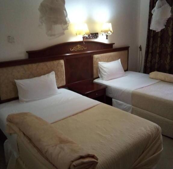 اتاق استاندارد با بالکن, Hibis Hotel Entebbe