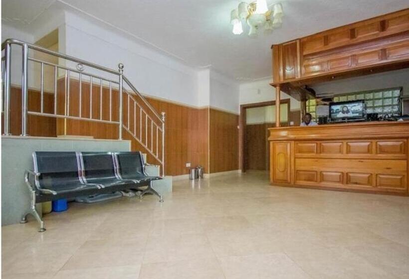 اتاق استاندارد یک نفره, Hibis Hotel Entebbe